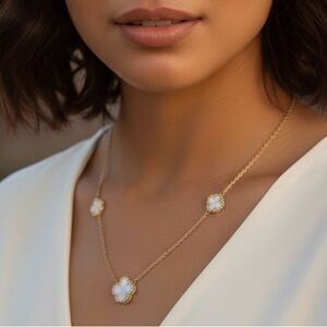 Rachel Zoe Gold Clover Mother of Pearl Necklace NWT